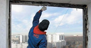 Демонтаж остекления балкона в Ишимбае - цена от 575 руб. - Сварной-Шмб